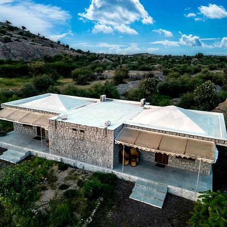 Hotel Clarks Safari Jawai Jawai Bandh Exterior foto